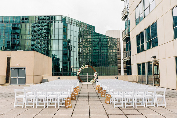The-Balcony-Wedding-0017